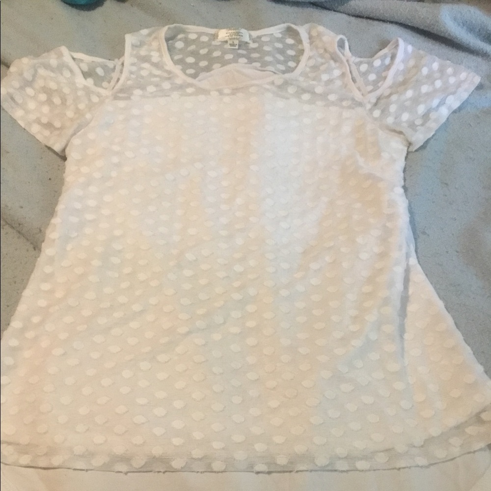 Sheer lines top with split shoulders size large
